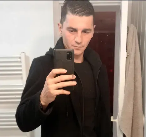 OnlyFans account  angel-85 avatar 1