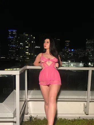 OnlyFans cuenta kira_woodsxo avatar 1