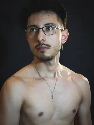 OnlyFans account  minimumskin avatar 1