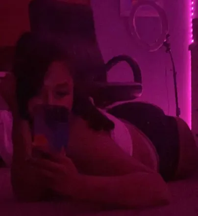 OnlyFans cuenta onmyplanet22 header 2