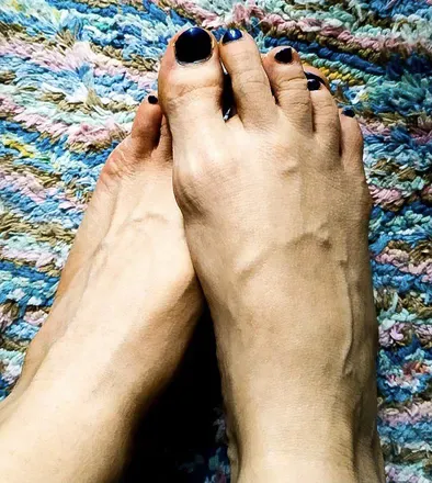 OnlyFans cuenta cutefeetiew avatar 1