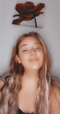 OnlyFans cuenta felicity_floo avatar 1
