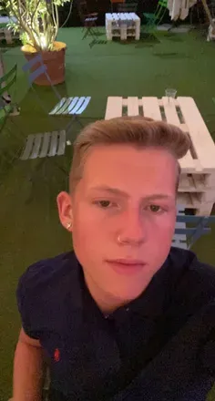 OnlyFans cuenta naughtytwink04 avatar 1