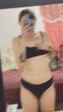 OnlyFans cuenta montse.r avatar 1
