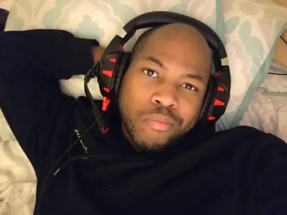 OnlyFans cuenta kylanedwards header 2