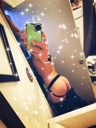 OnlyFans cuenta noturnextboyfriend header 2