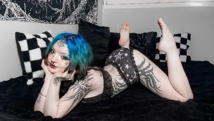 OnlyFans cuenta virgoamity header 2