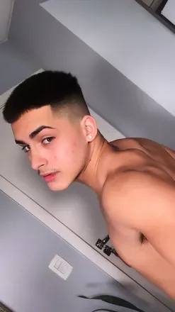 OnlyFans cuenta aramblum avatar 1