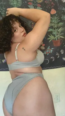 OnlyFans cuenta noppvpeachpie avatar 1