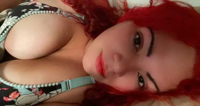 OnlyFans cuenta mrs.vega86 header 2