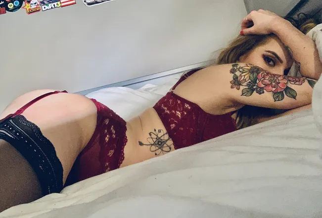 OnlyFans cuenta migis header 2