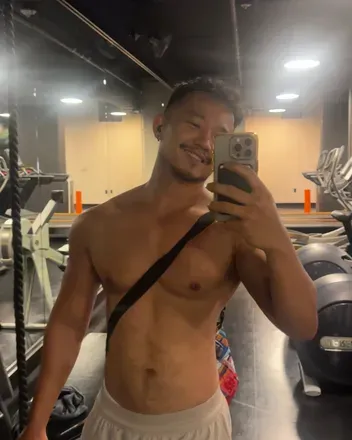 OnlyFans account  christopher_chan avatar 1