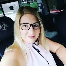 OnlyFans account  ladybug4121 avatar 1