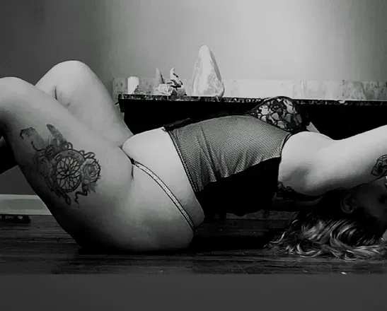 OnlyFans cuenta dirtylittleaurora header 2