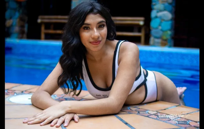 OnlyFans cuenta steffymoonn header 2