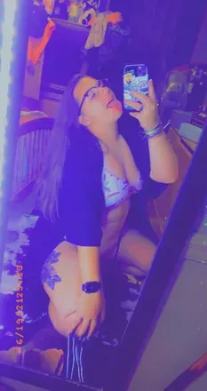 OnlyFans cuenta mxgirl215 avatar 1