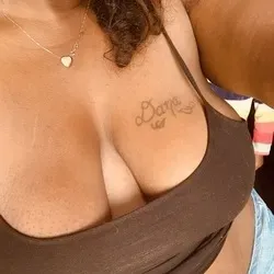 OnlyFans cuenta brichantel avatar 1