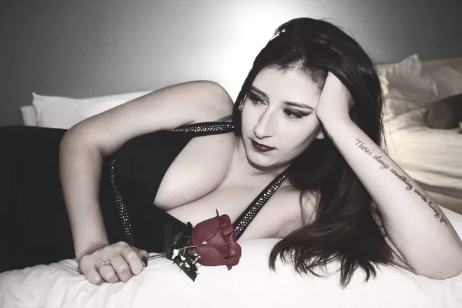 OnlyFans cuenta omg_alyssam header 2