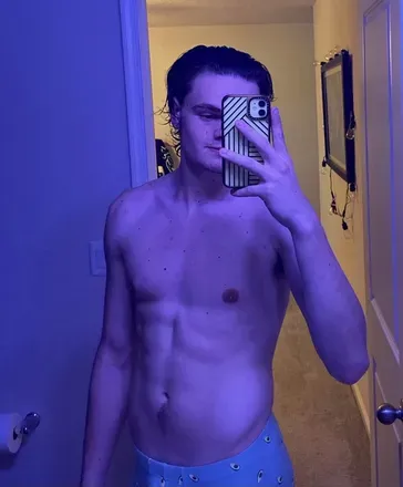 OnlyFans account  itscdavis avatar 1