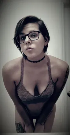 OnlyFans cuenta mizzluscious97 avatar 1
