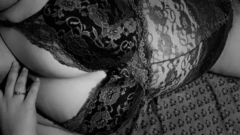 OnlyFans cuenta yesssssmommy header 2