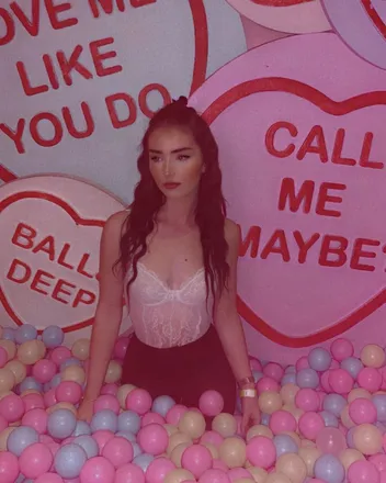 OnlyFans cuenta jodiejoyce header 2
