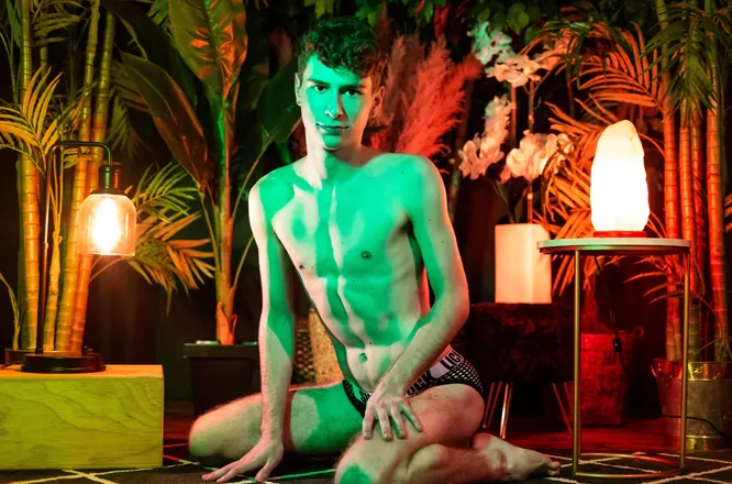 OnlyFans cuenta kyleowens header 2