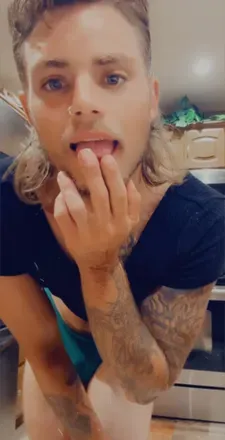 OnlyFans cuenta hippyfreak112 avatar 1