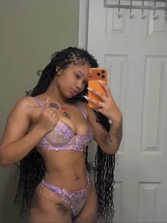 OnlyFans account  atmbarbiie avatar 1