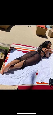 OnlyFans cuenta aubrey_cont header 2