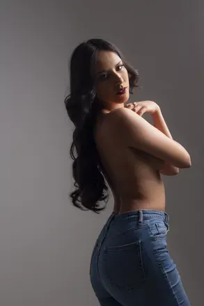 OnlyFans account  tee.em avatar 1