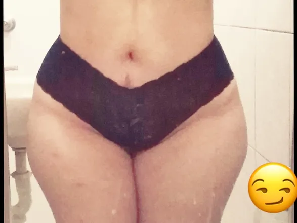 OnlyFans cuenta queen690 header 2