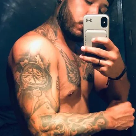 OnlyFans cuenta yashiromtz97 header 2