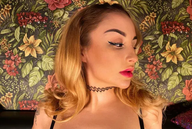 OnlyFans account  elizabeth_honeyxx avatar 1
