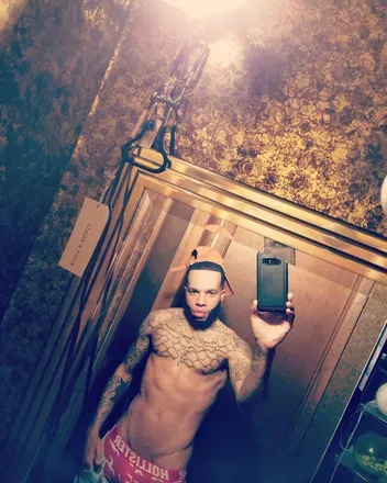 OnlyFans cuenta marqdavis_ header 2