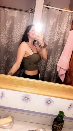 OnlyFans account  peachyyylily header 2