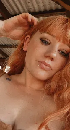 OnlyFans cuenta unravelavril avatar 1