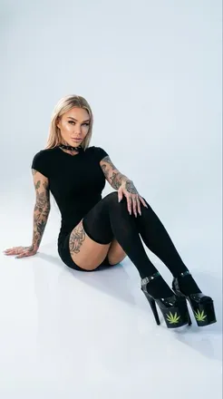 OnlyFans account  pamelapamela avatar 1