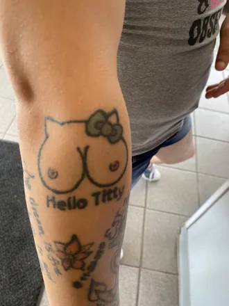OnlyFans cuenta freakyliyl header 2