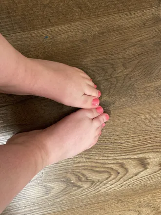 OnlyFans cuenta fatbottomgirls97 header 2