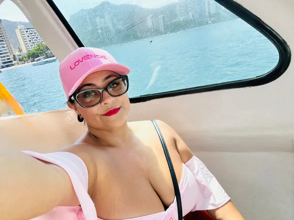 OnlyFans cuenta angiee_oficial header 2