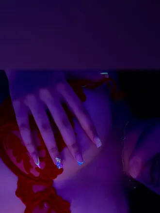 OnlyFans cuenta playfulllee header 2