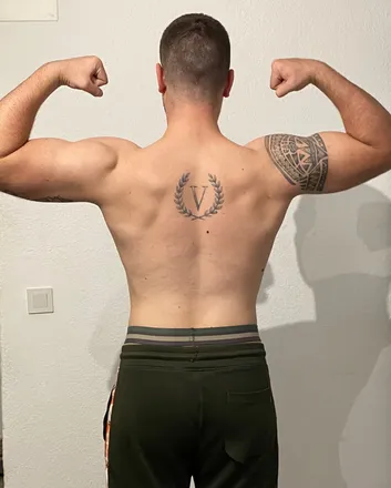 OnlyFans cuenta imnotdaviid header 2