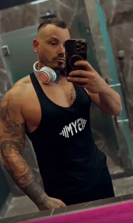 OnlyFans cuenta andreivirticfree avatar 1