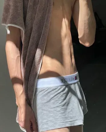 OnlyFans cuenta thether_re avatar 1