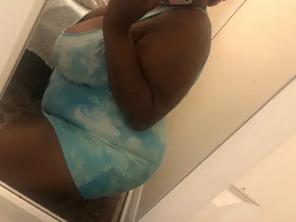 OnlyFans cuenta bbwpssyasmr header 2