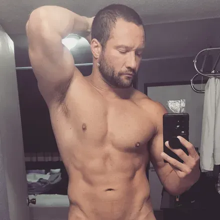 OnlyFans cuenta mavvyrick avatar 1