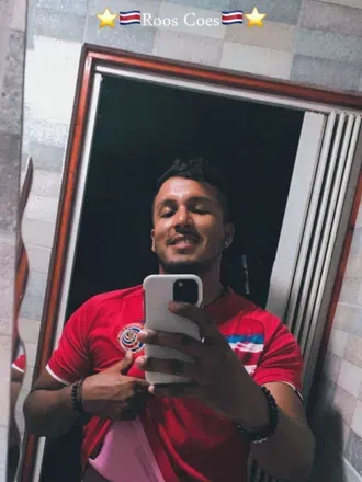 OnlyFans cuenta rooscoes avatar 1