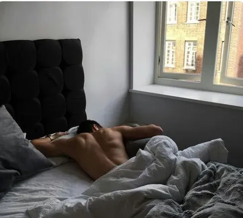 OnlyFans cuenta purplewalley header 2