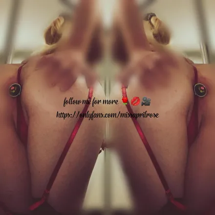 OnlyFans account  missaprilrosexo header 2